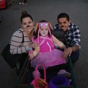 Meet your Posher, Corina